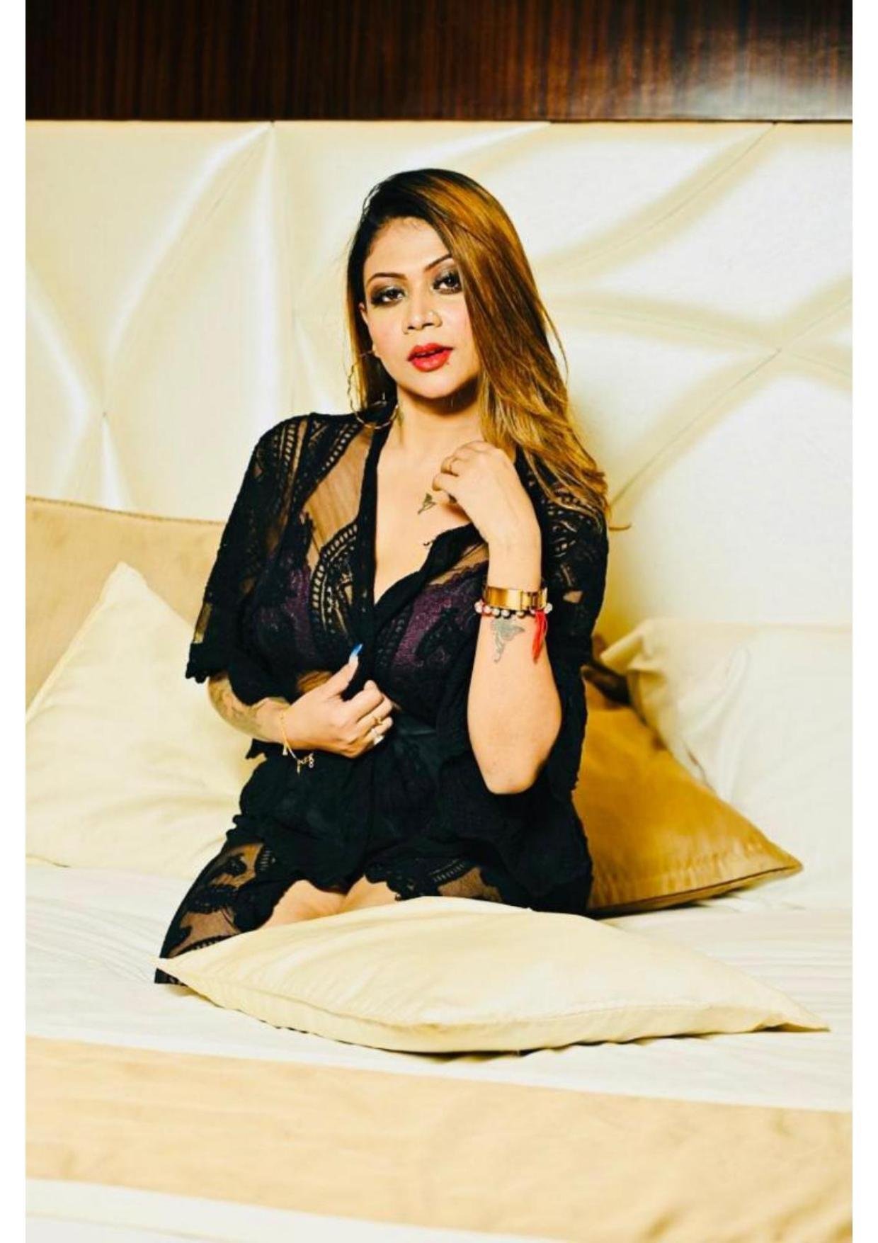  call girls Shivaji Nagar
